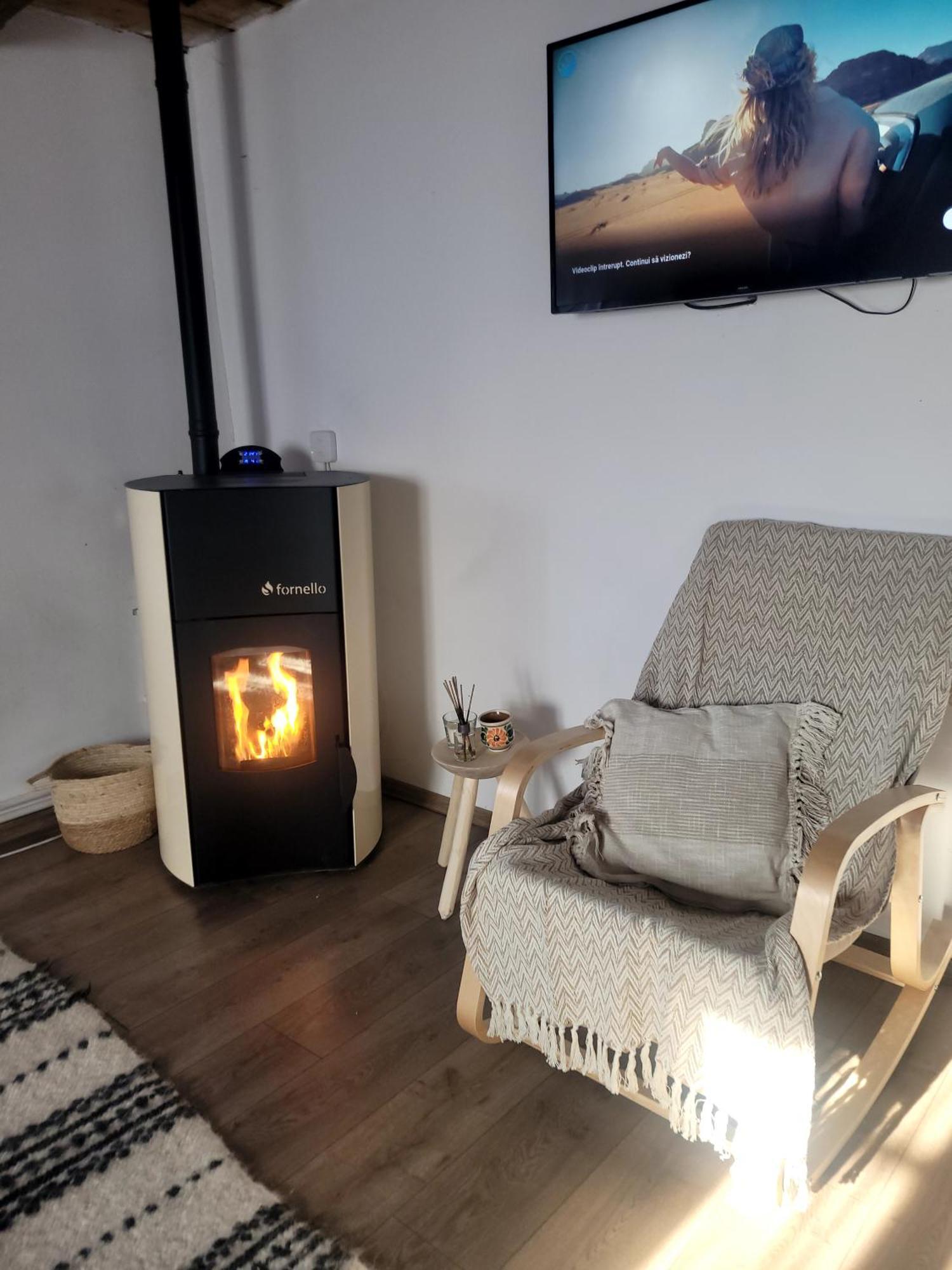 Casa Cu Lavanda Petroşani Buitenkant foto