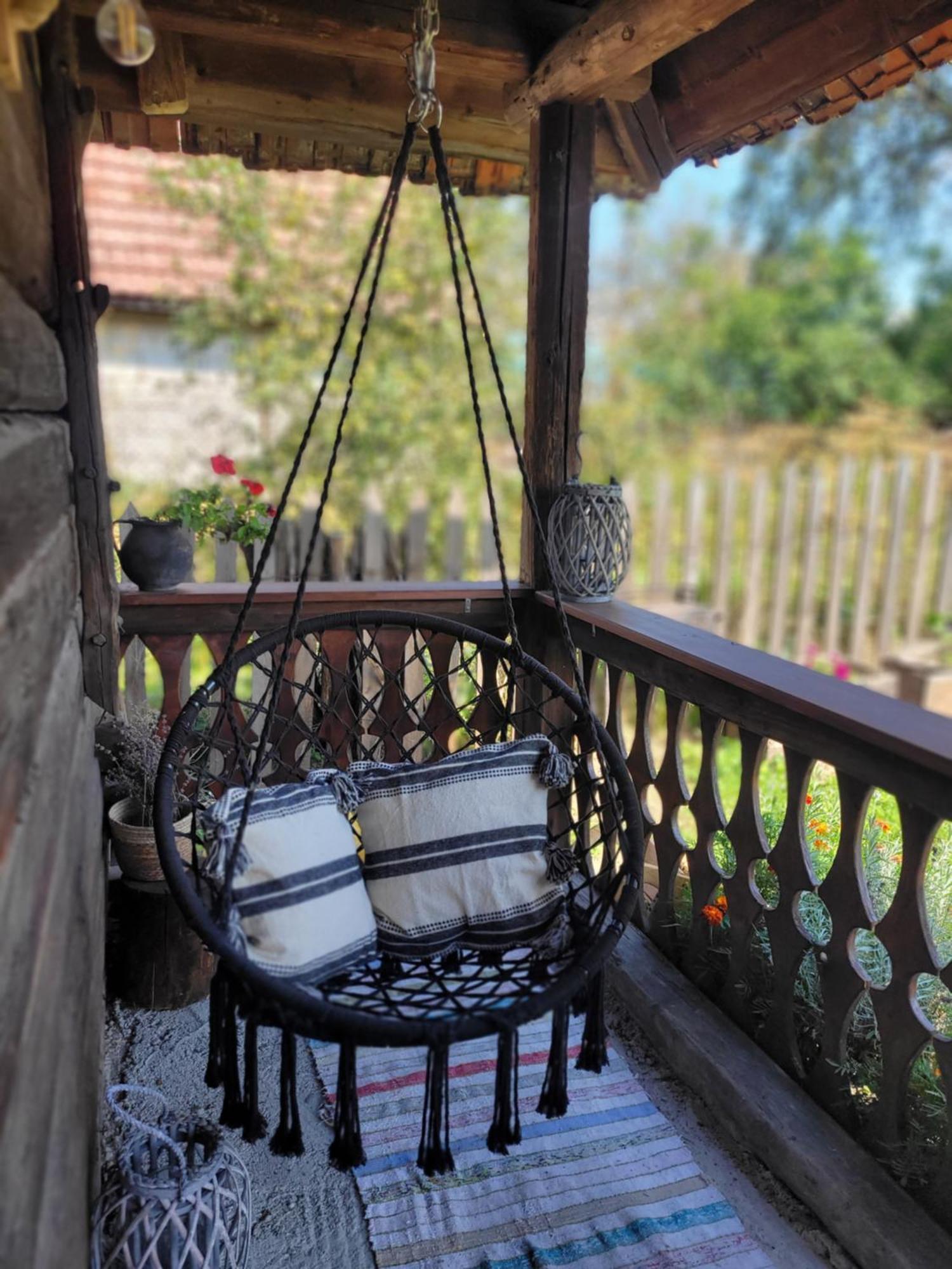 Casa Cu Lavanda Petroşani Buitenkant foto